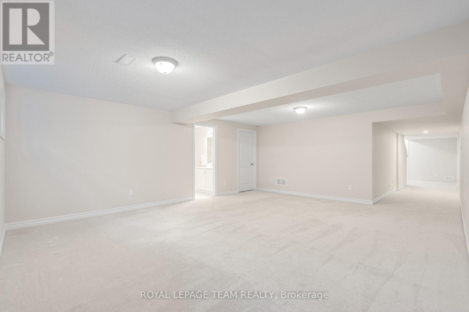743 Vennecy Terrace