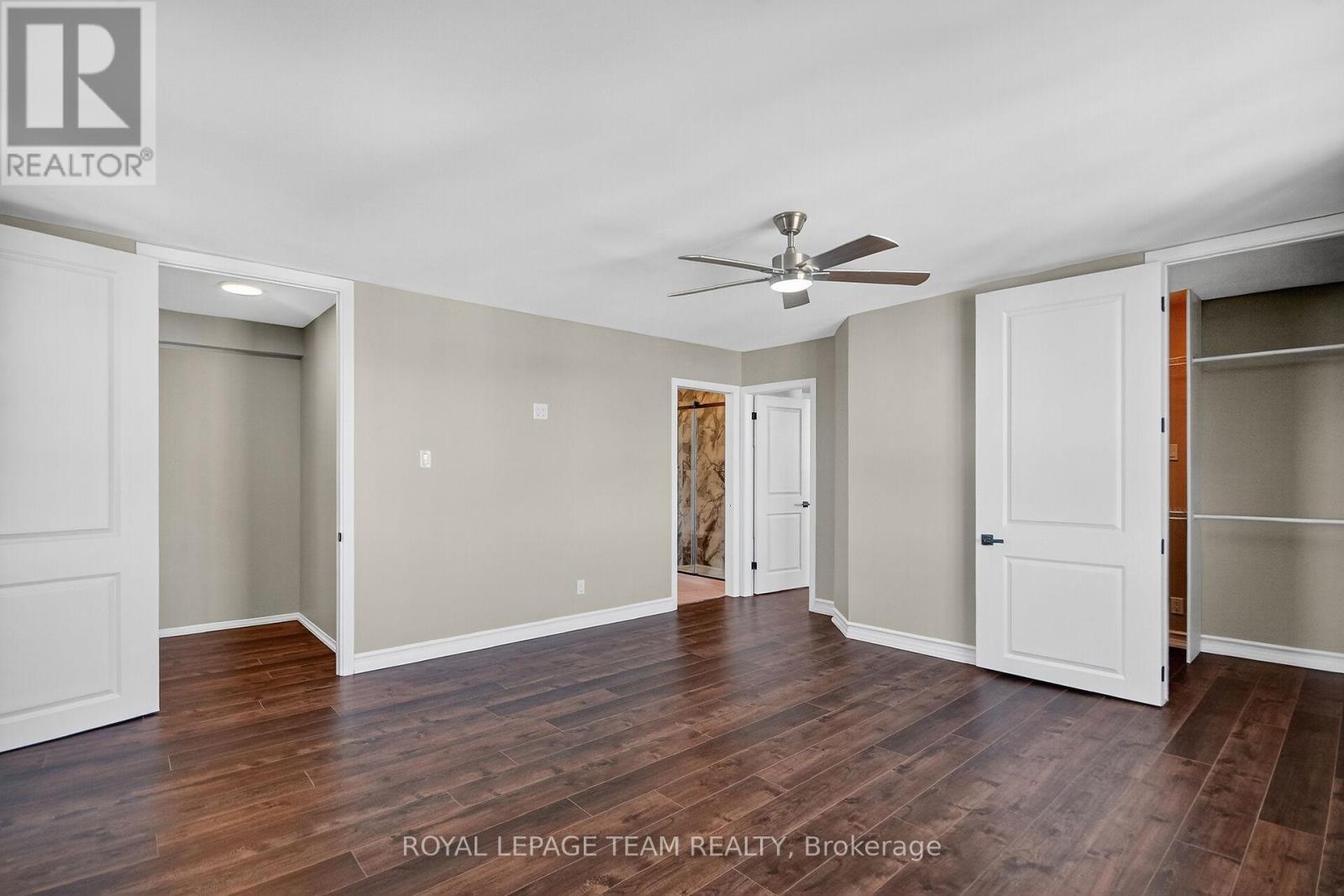 2509/2510 - 515 St Laurent Boulevard