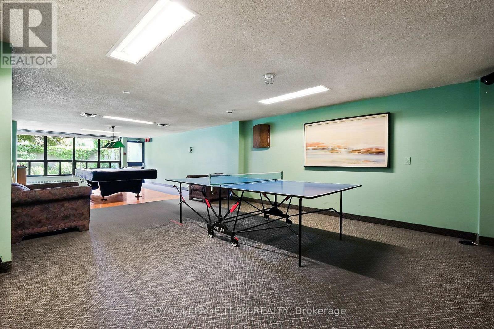 2509/2510 - 515 St Laurent Boulevard