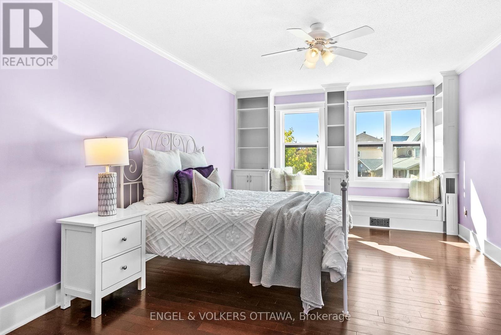 2139 Blue Willow Crescent