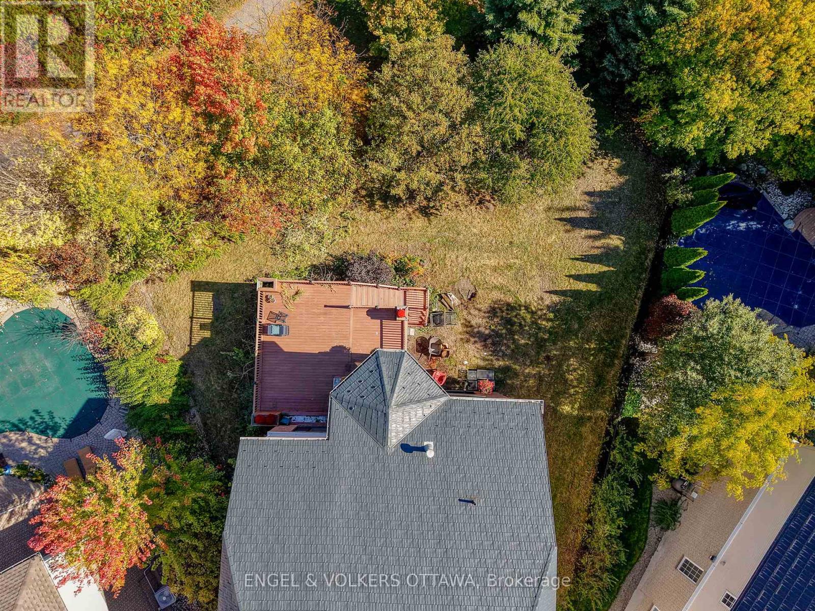 2139 Blue Willow Crescent