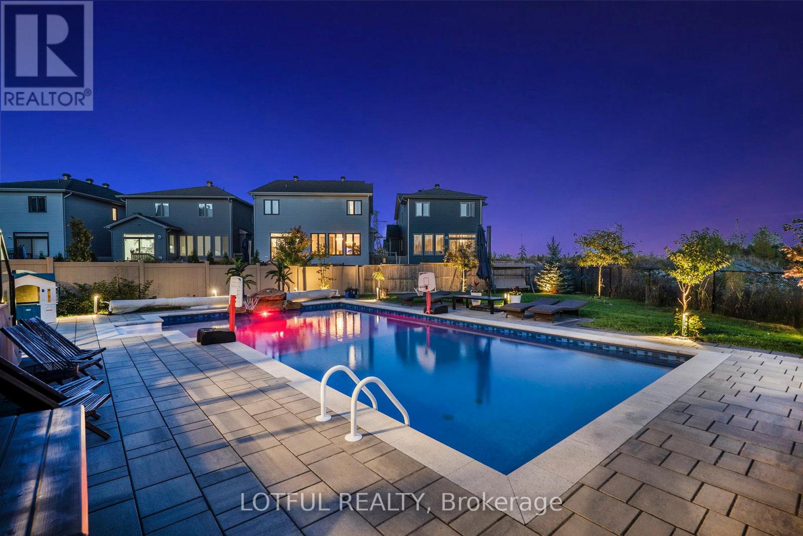 71 Aridus Crescent