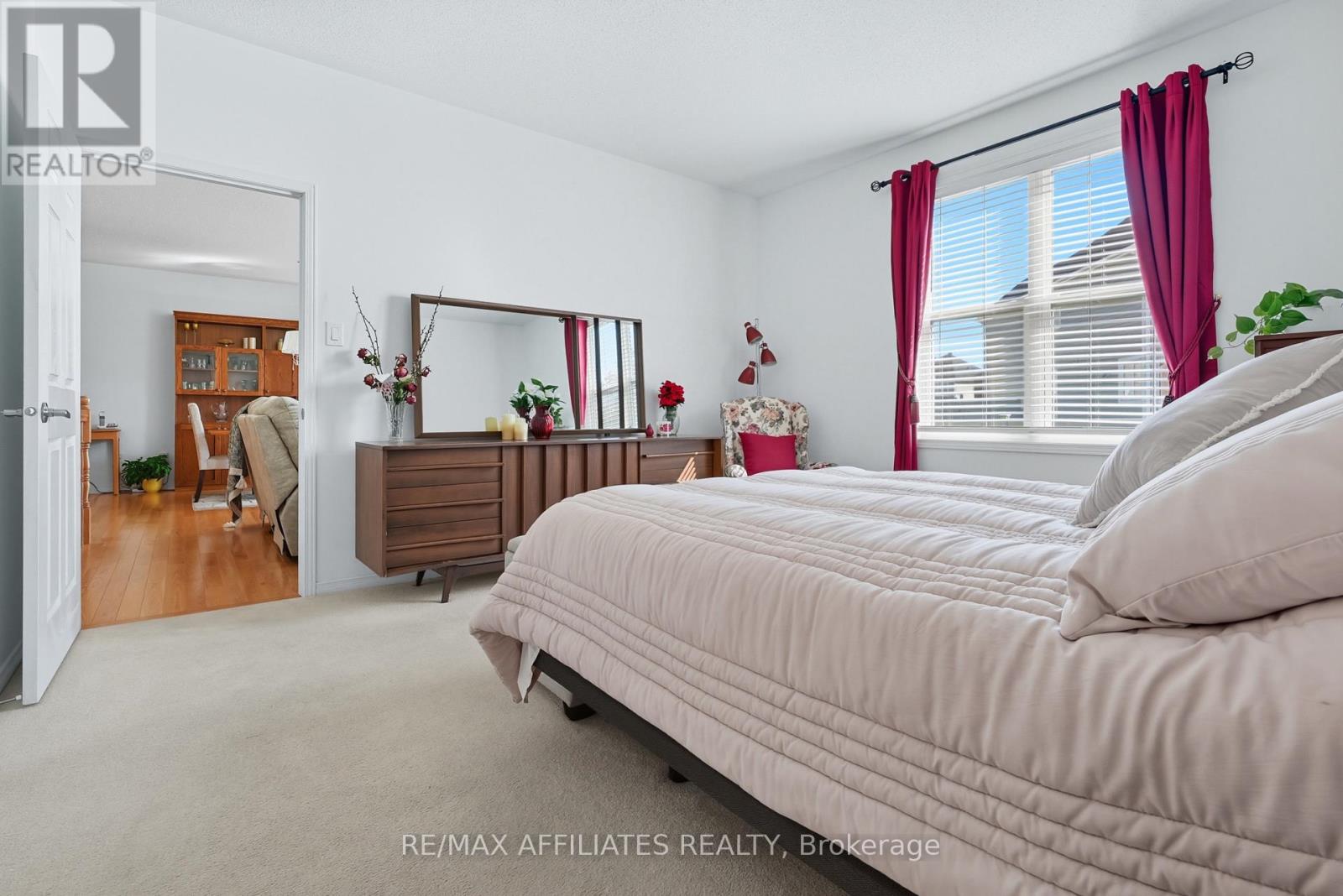 313 Bobolink Ridge N