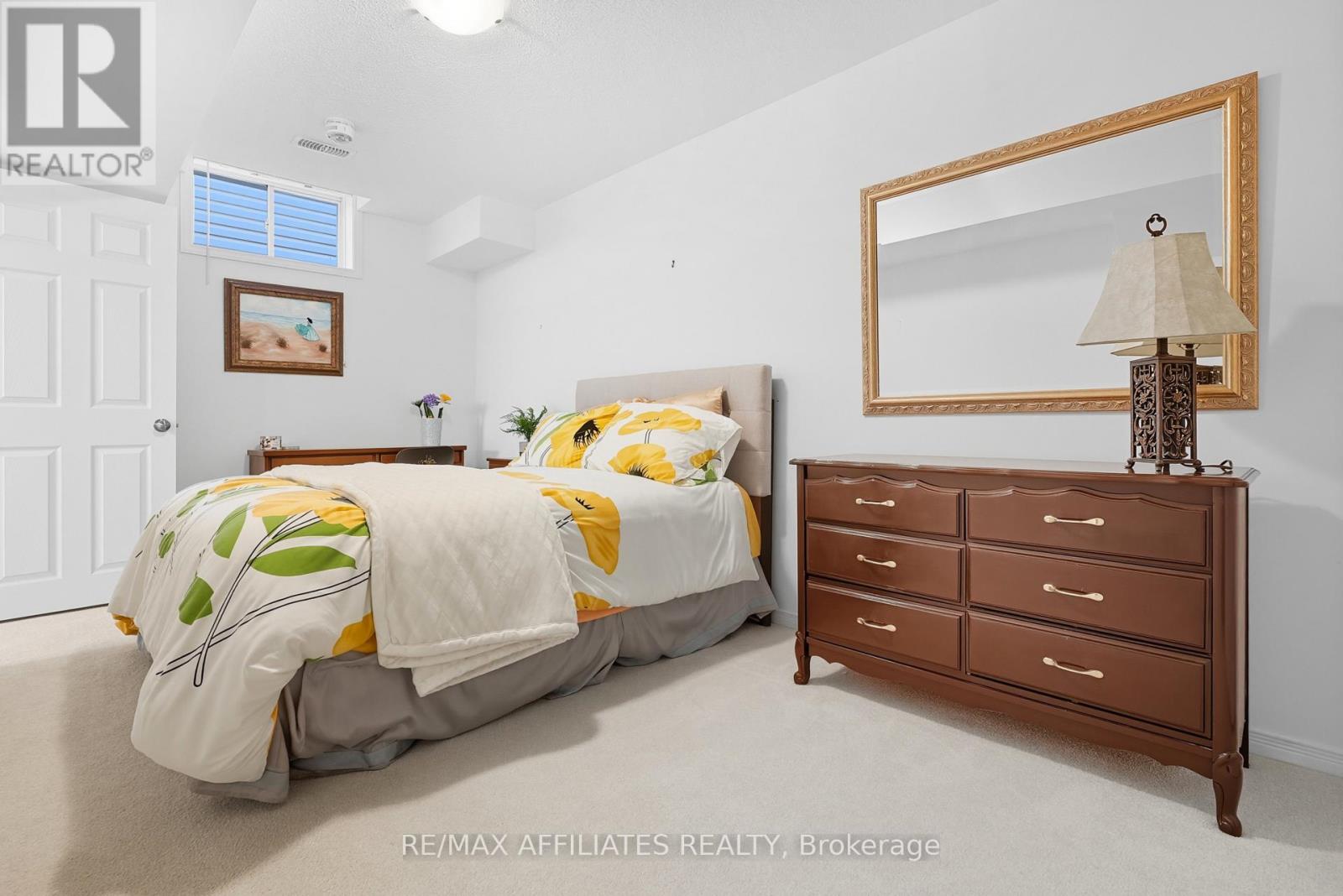 313 Bobolink Ridge N