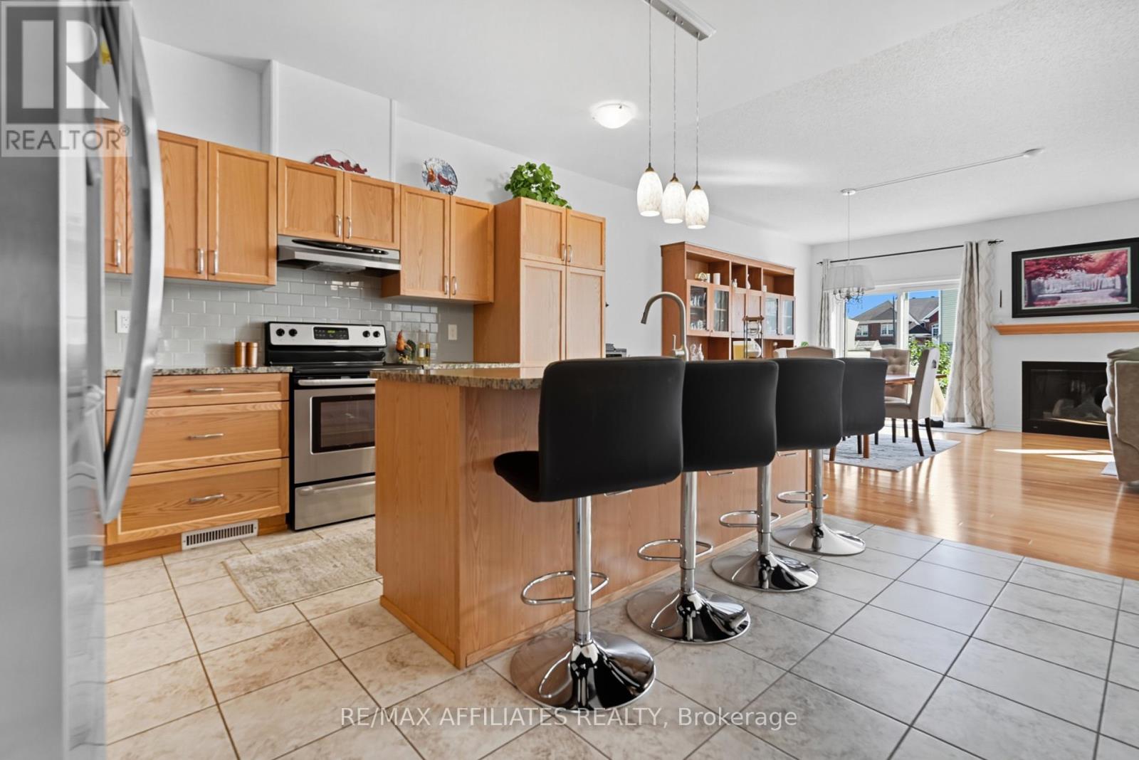 313 Bobolink Ridge N