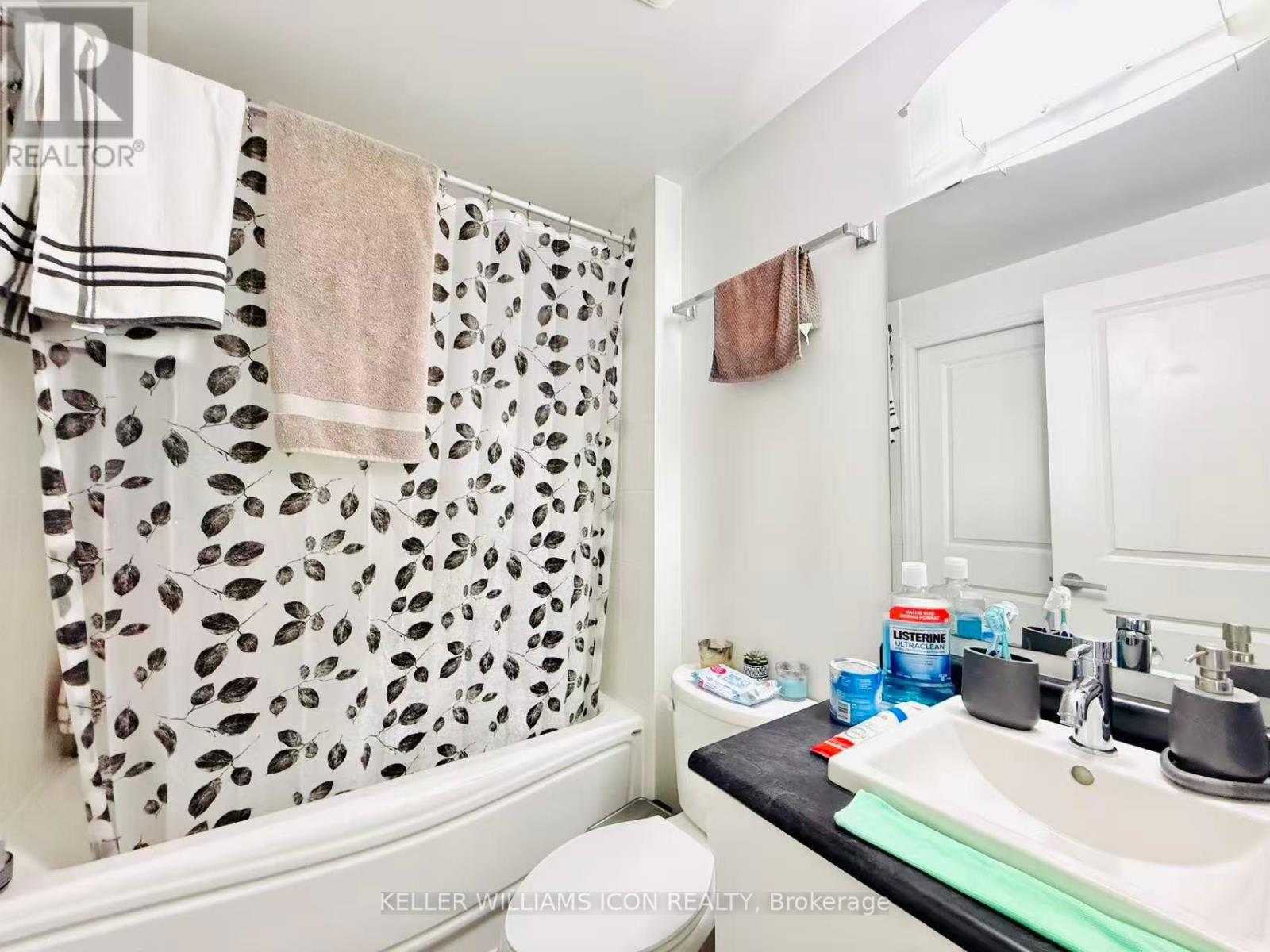 801 - 90 Landry Street