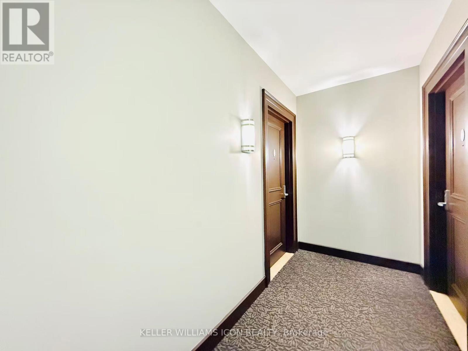 801 - 90 Landry Street