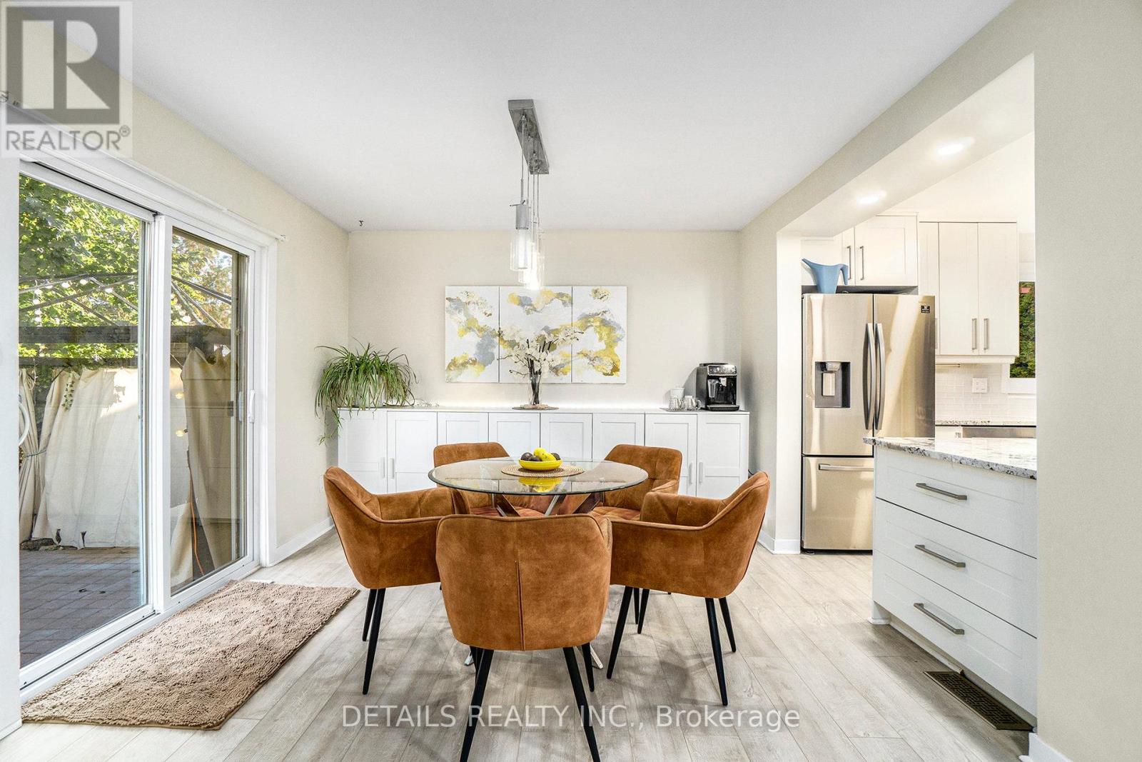 13 Willowview Way
