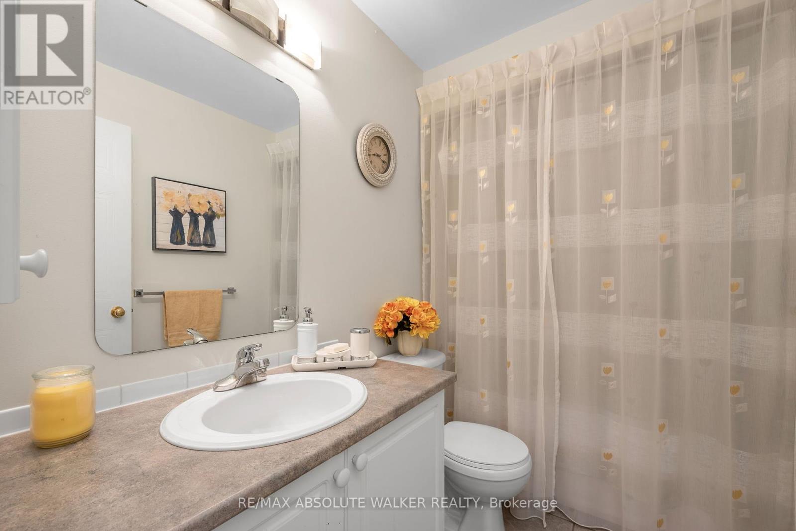 607 Aquaview Drive