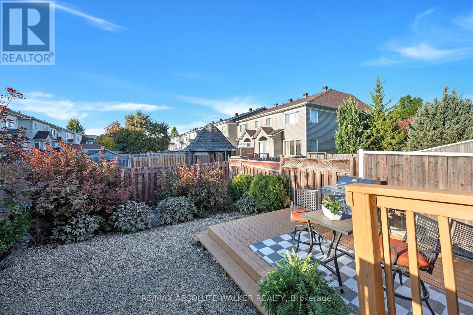607 Aquaview Drive