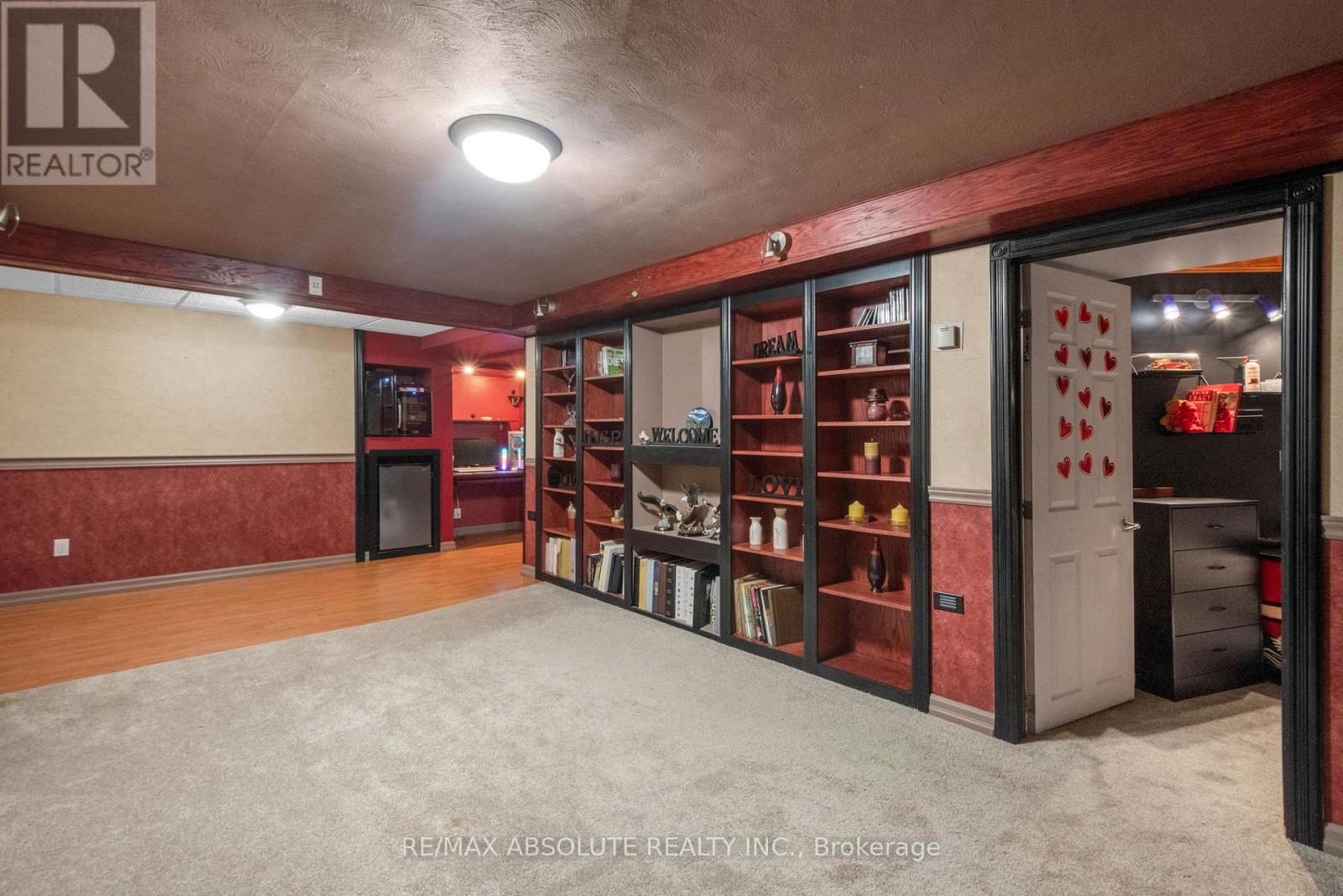 171 Springwater Drive