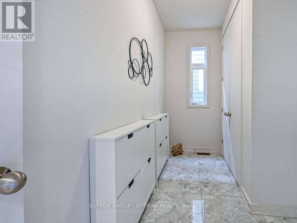 732 Wooler Place