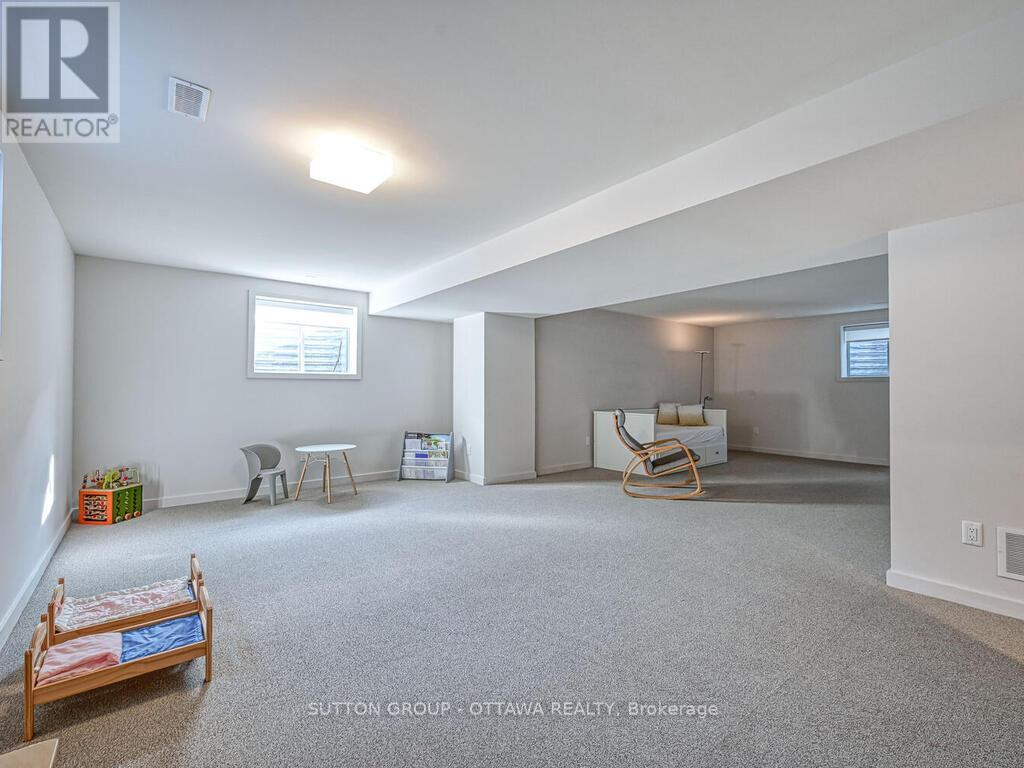 732 Wooler Place