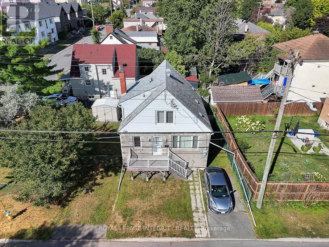 348 Lafontaine Avenue