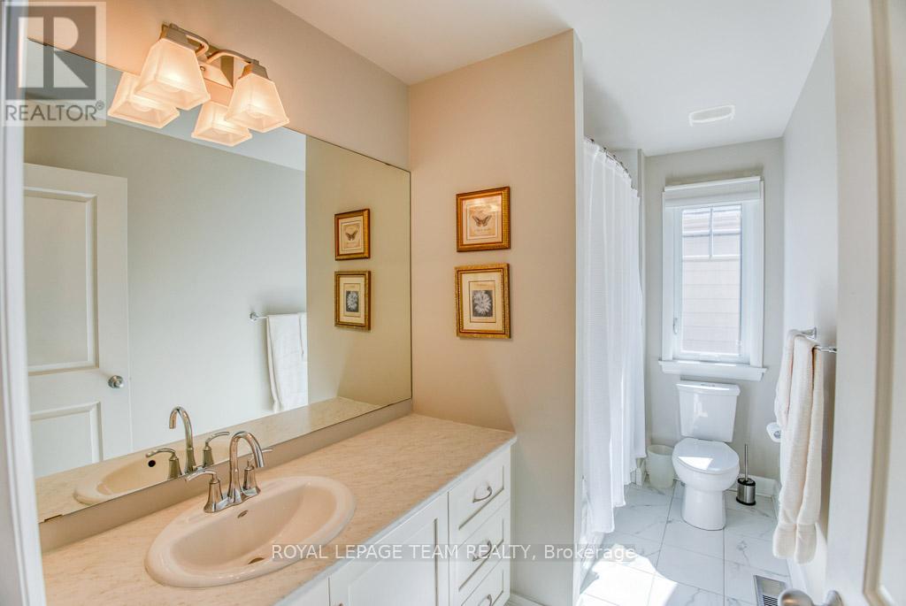 107 Kitsilano Court