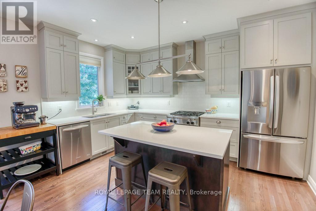 107 Kitsilano Court