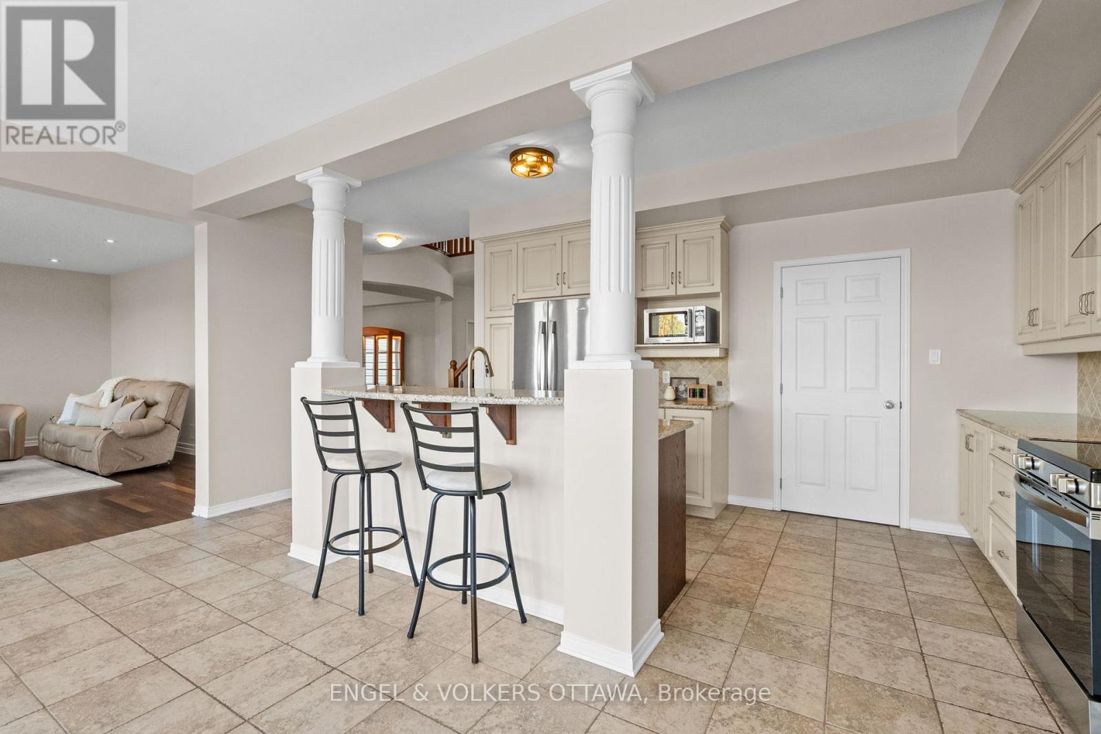 788 Kilbirnie Drive