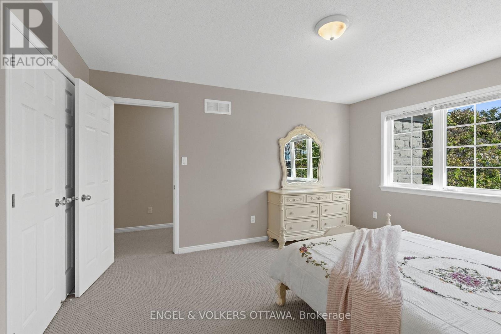 788 Kilbirnie Drive