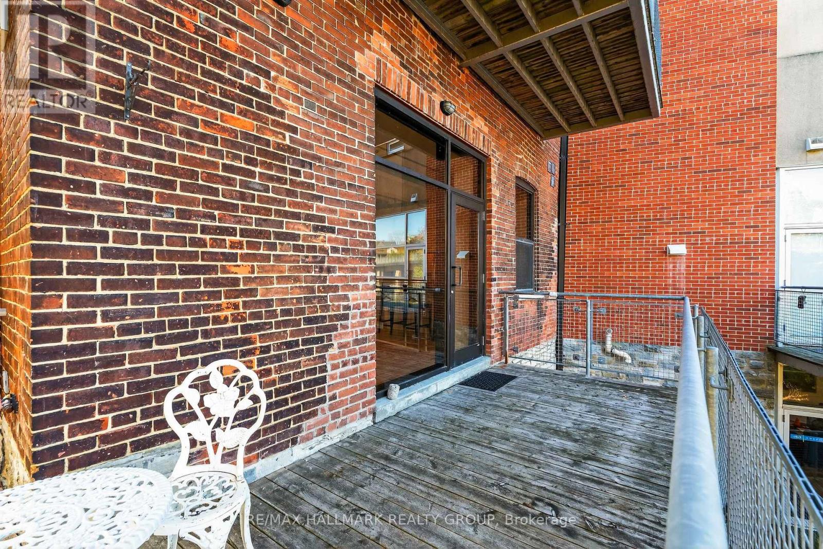 114 - 83 Little Bridge Street