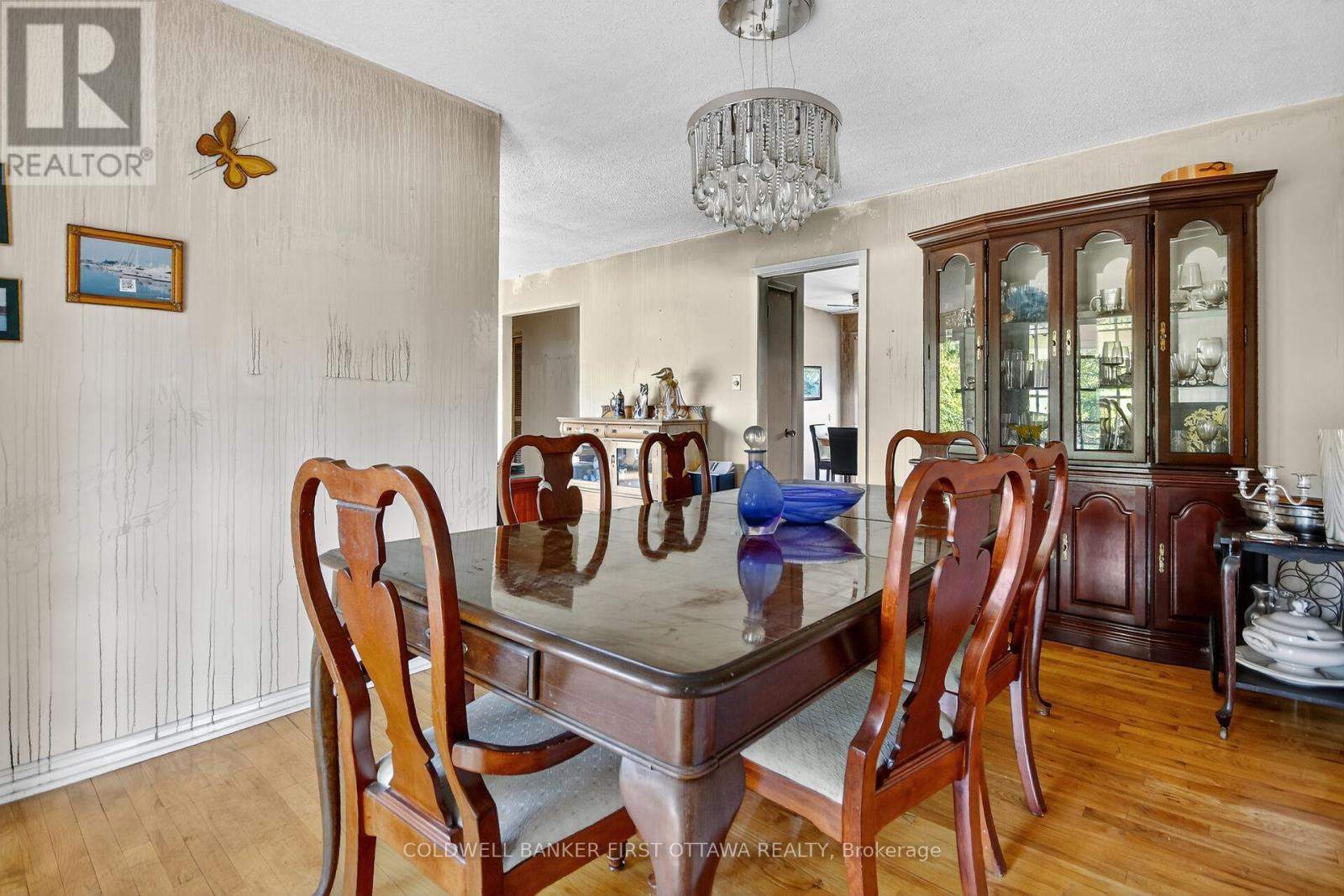 5228 Mclean Crescent