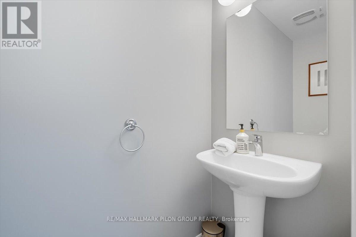 200 Enclave Walk