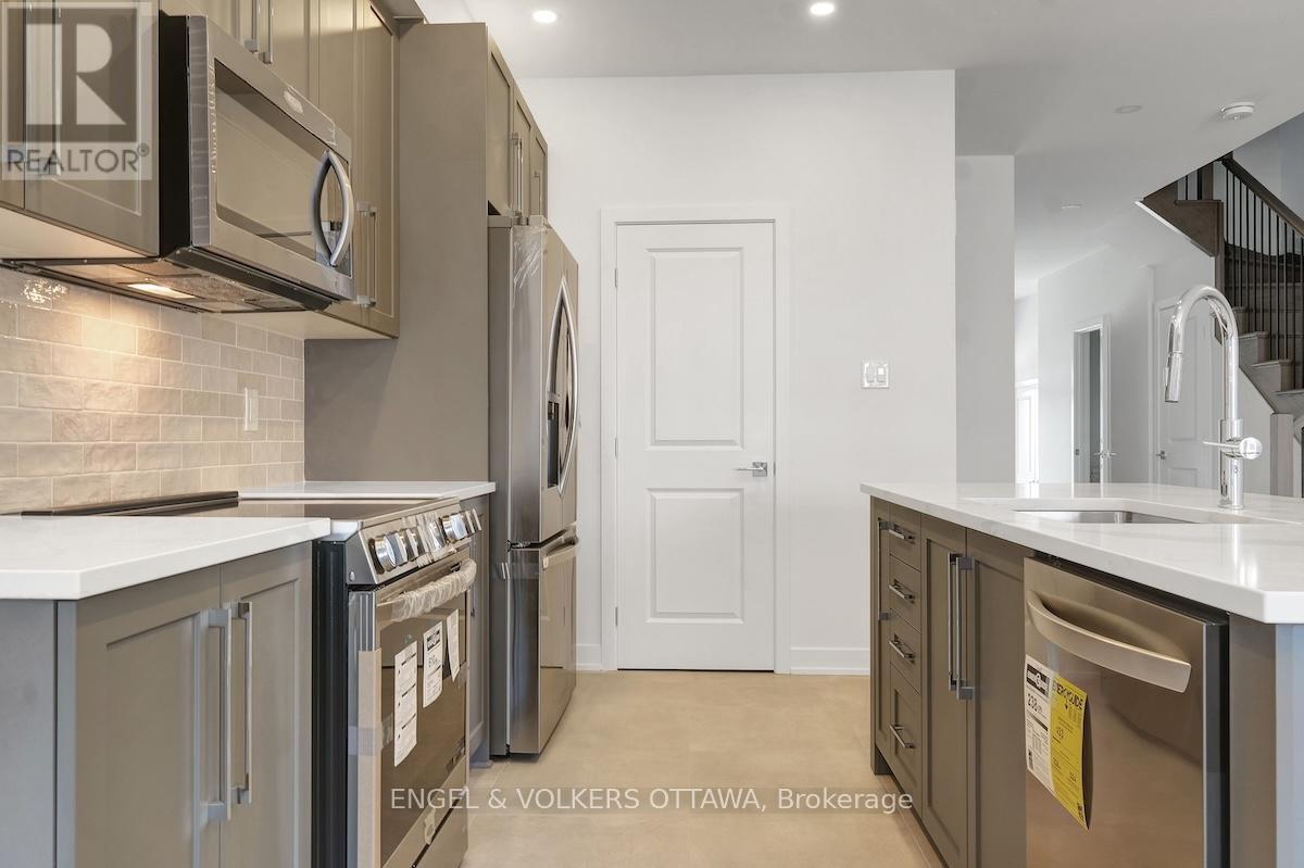 95 San Felice Circle