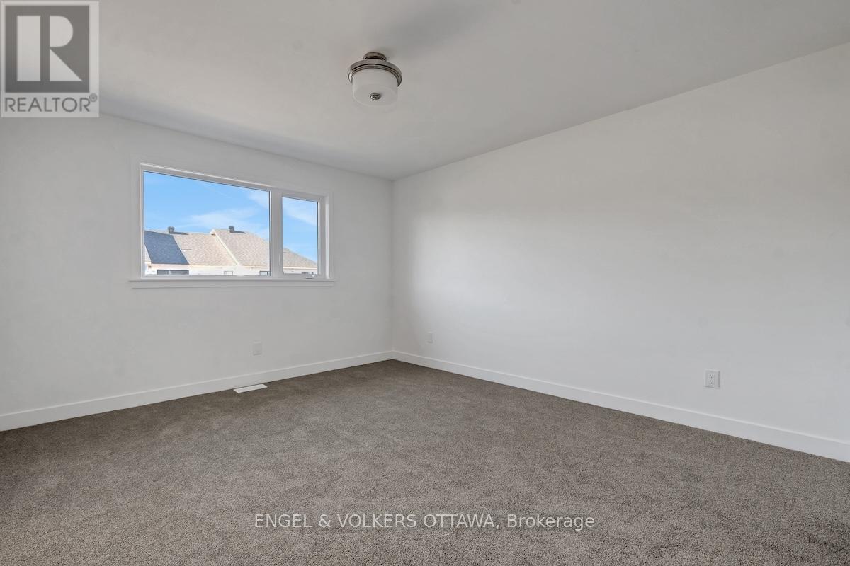 95 San Felice Circle