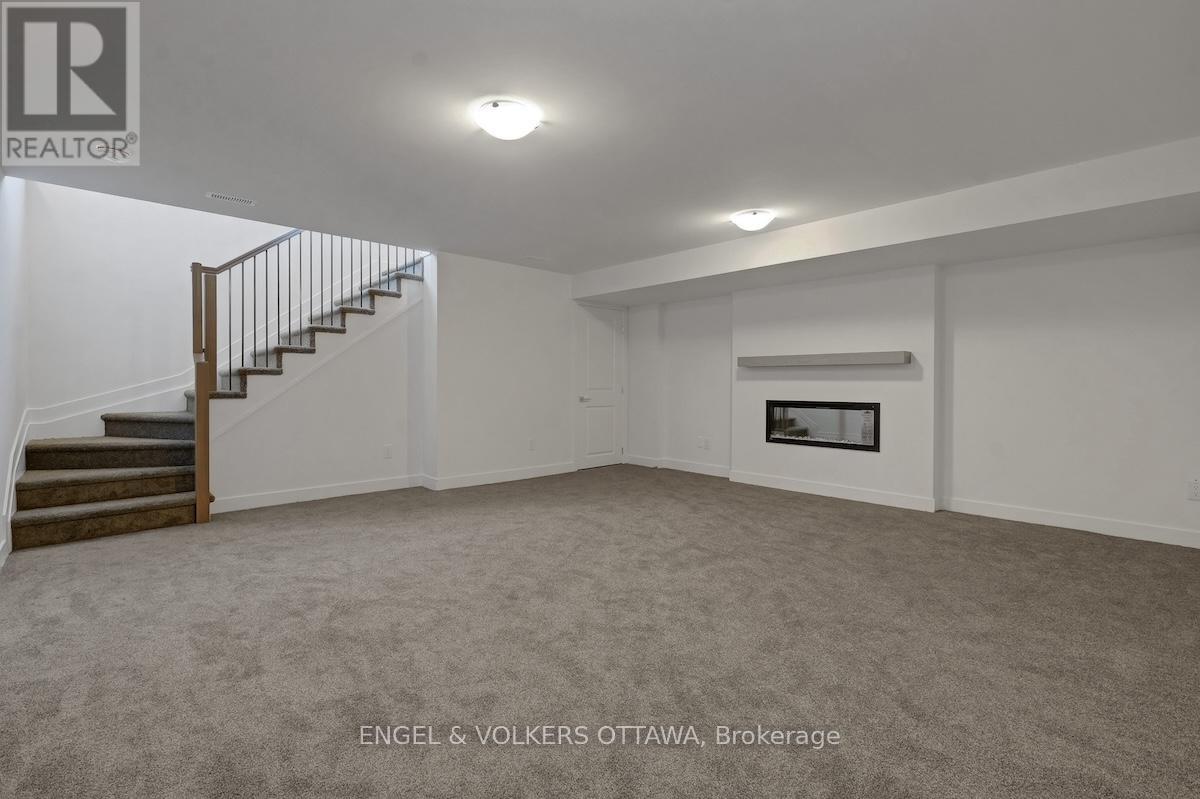 95 San Felice Circle