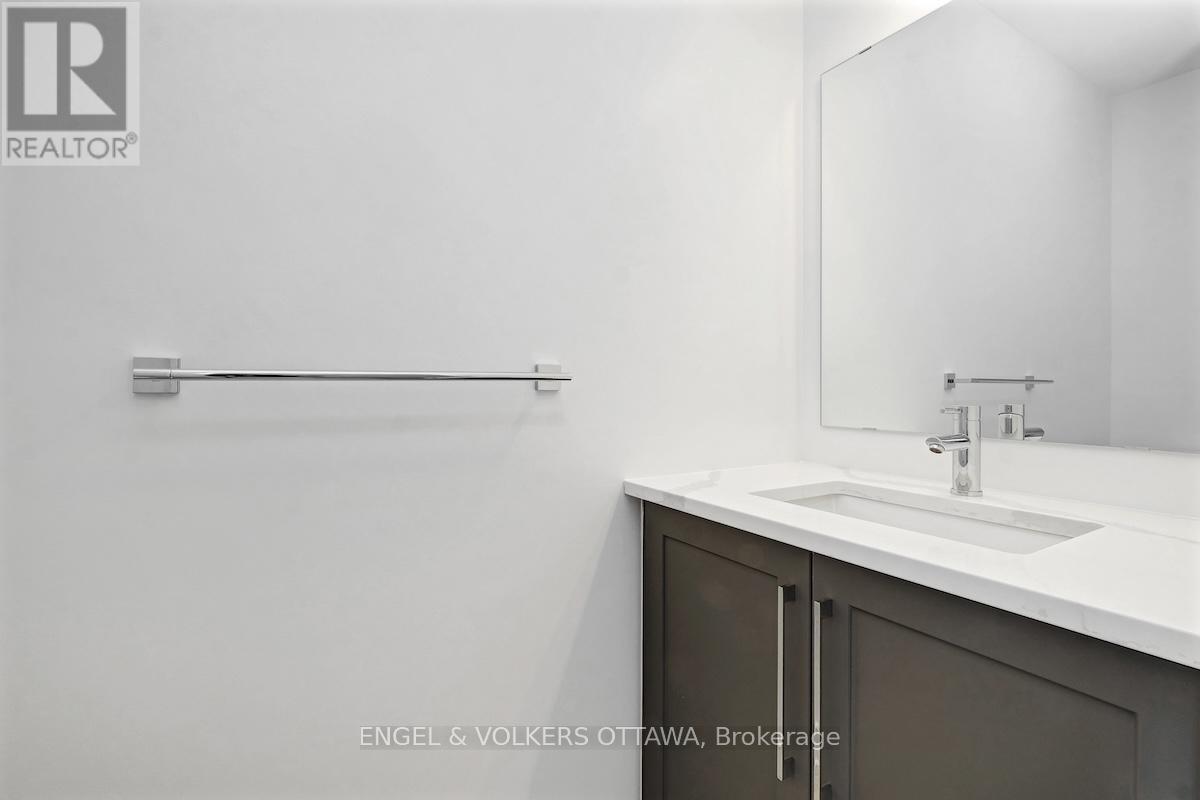 95 San Felice Circle