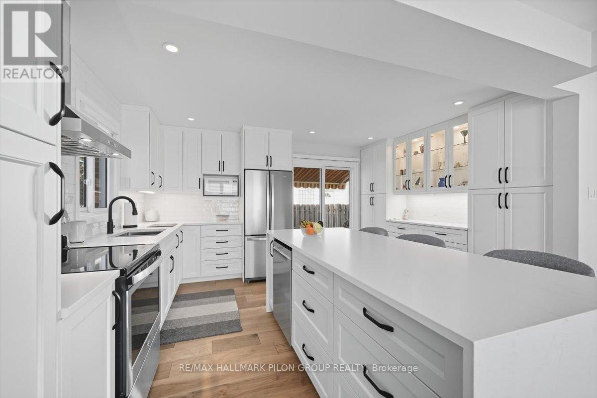 6343 Viseneau Drive