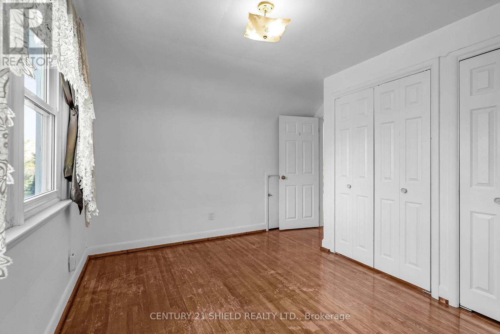 94 Columbia Avenue