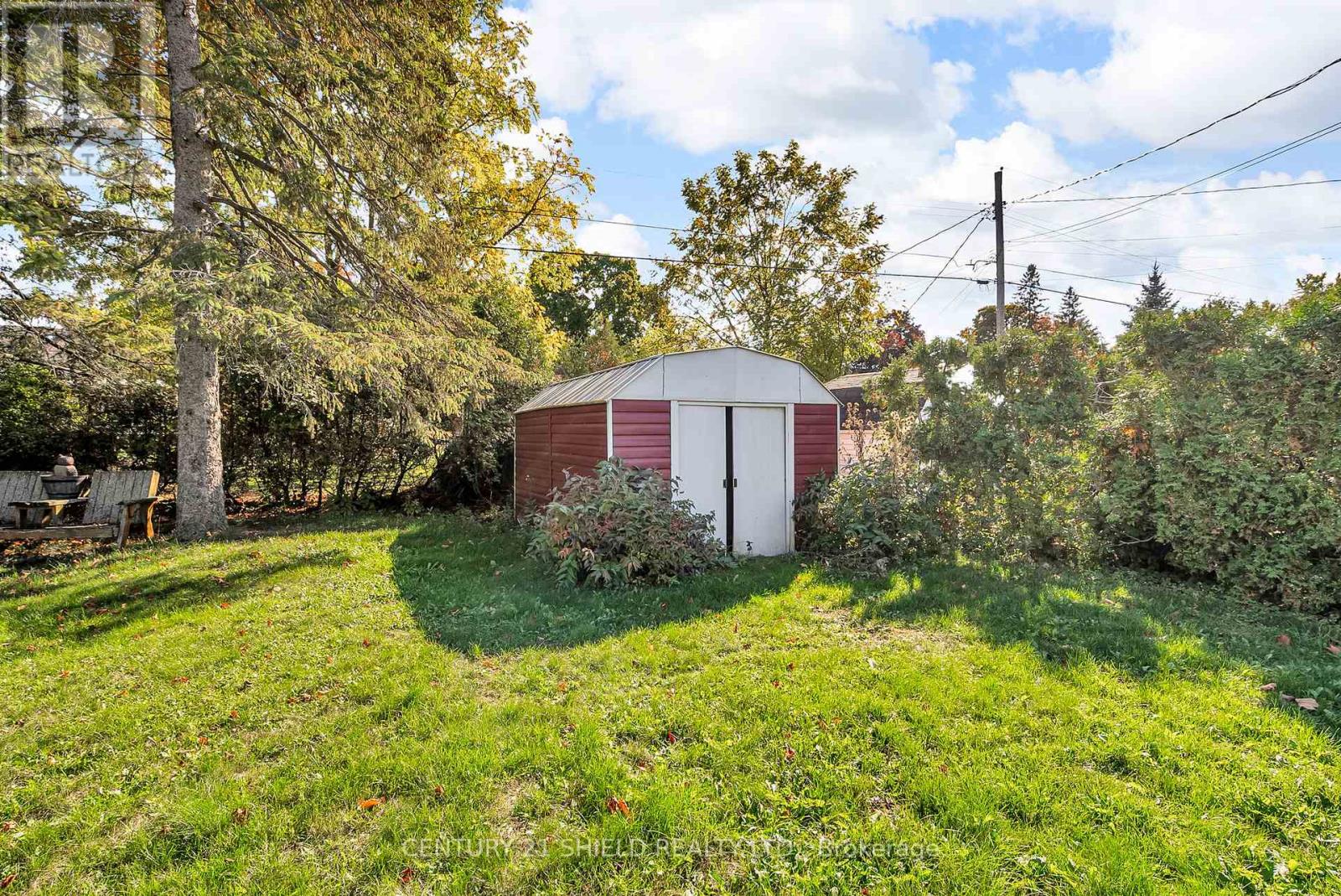 94 Columbia Avenue