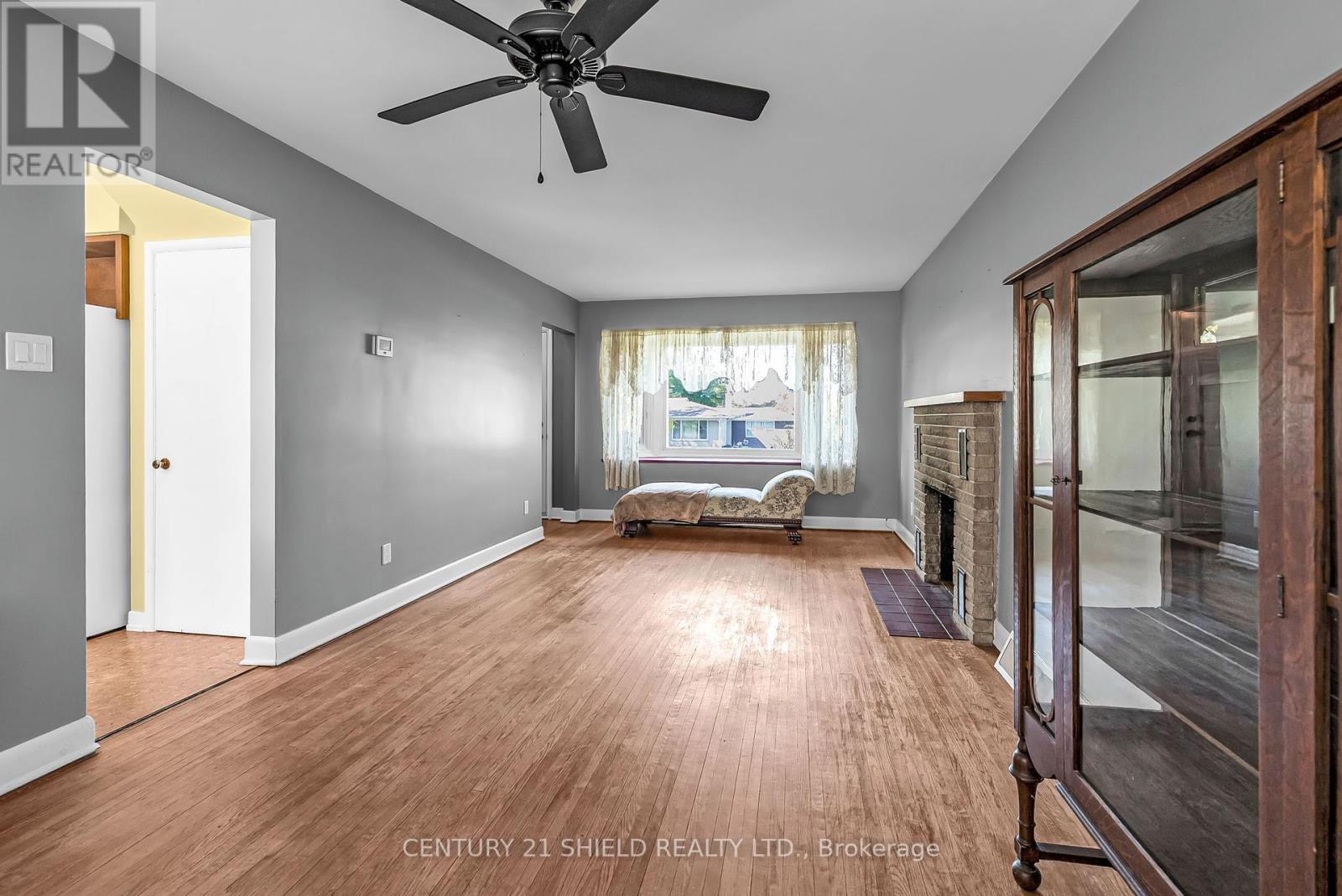 94 Columbia Avenue