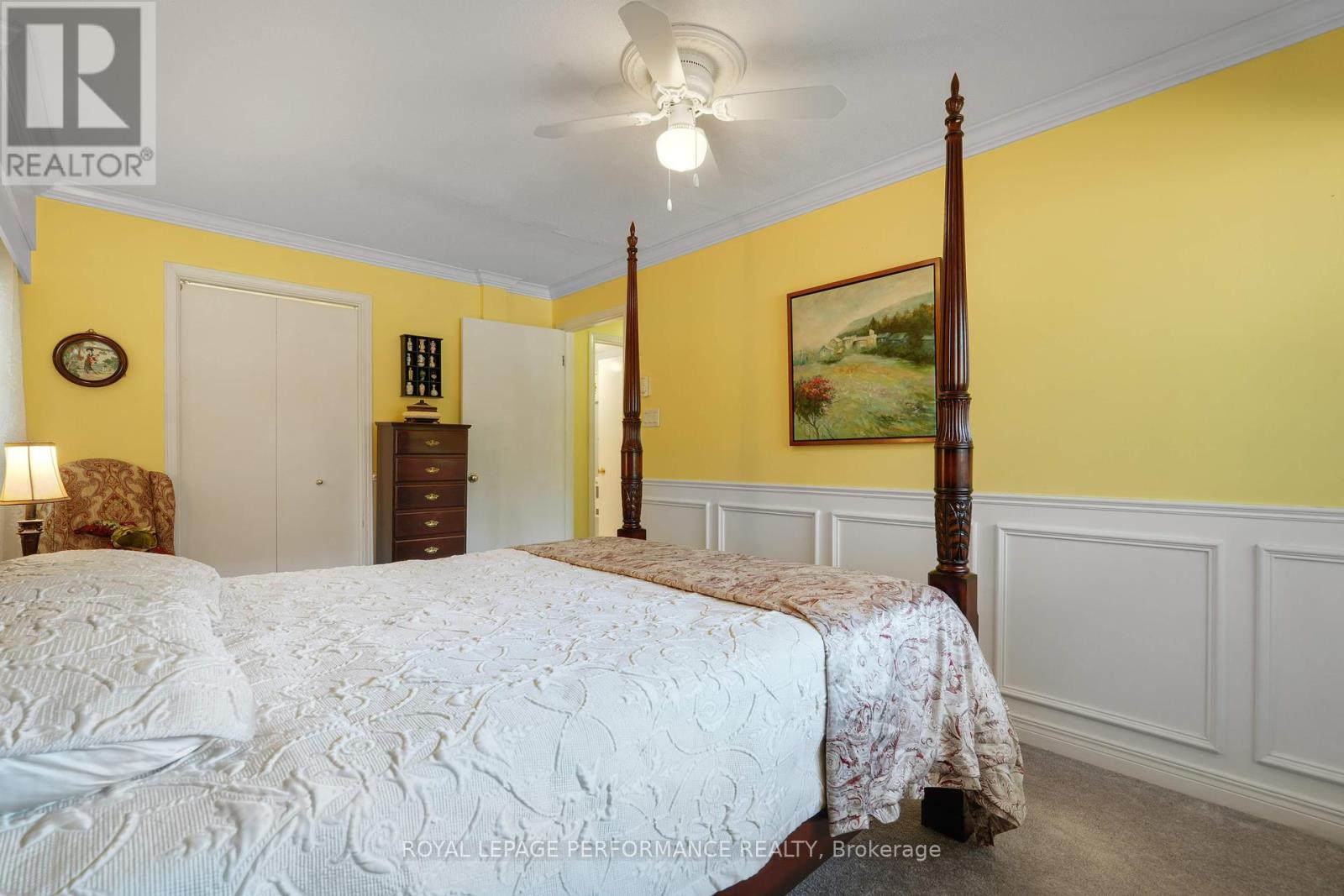 402 - 1589 St Bernard Street