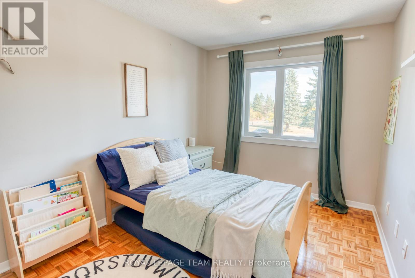 3 Springtree Place