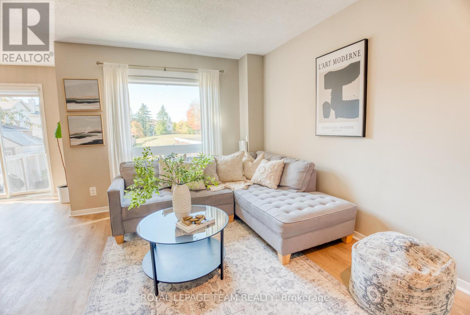 3 Springtree Place