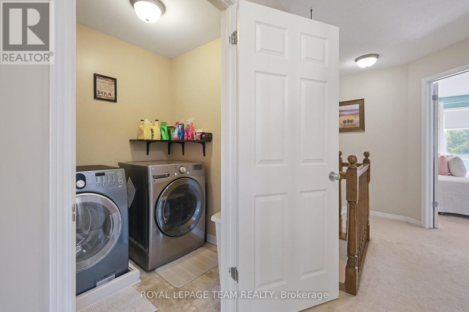 215 Parkrose Private