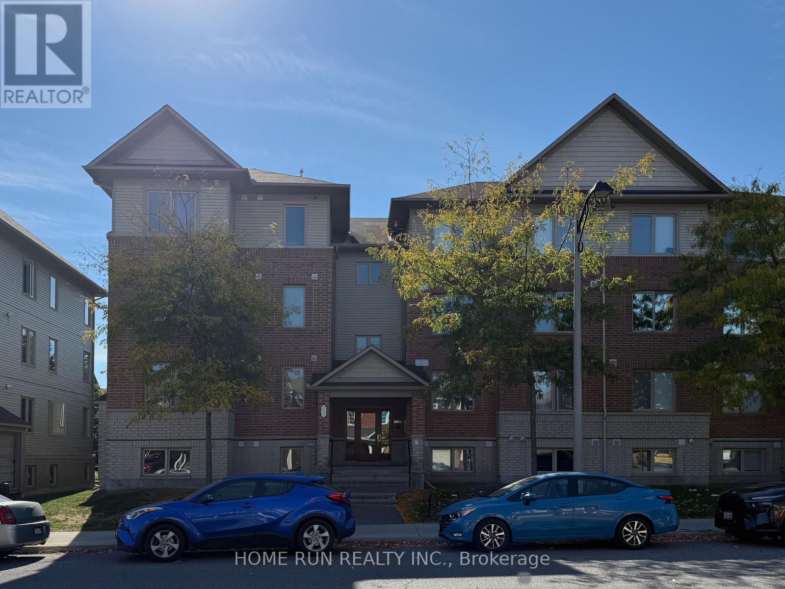 6 - 50 Barnstone Drive