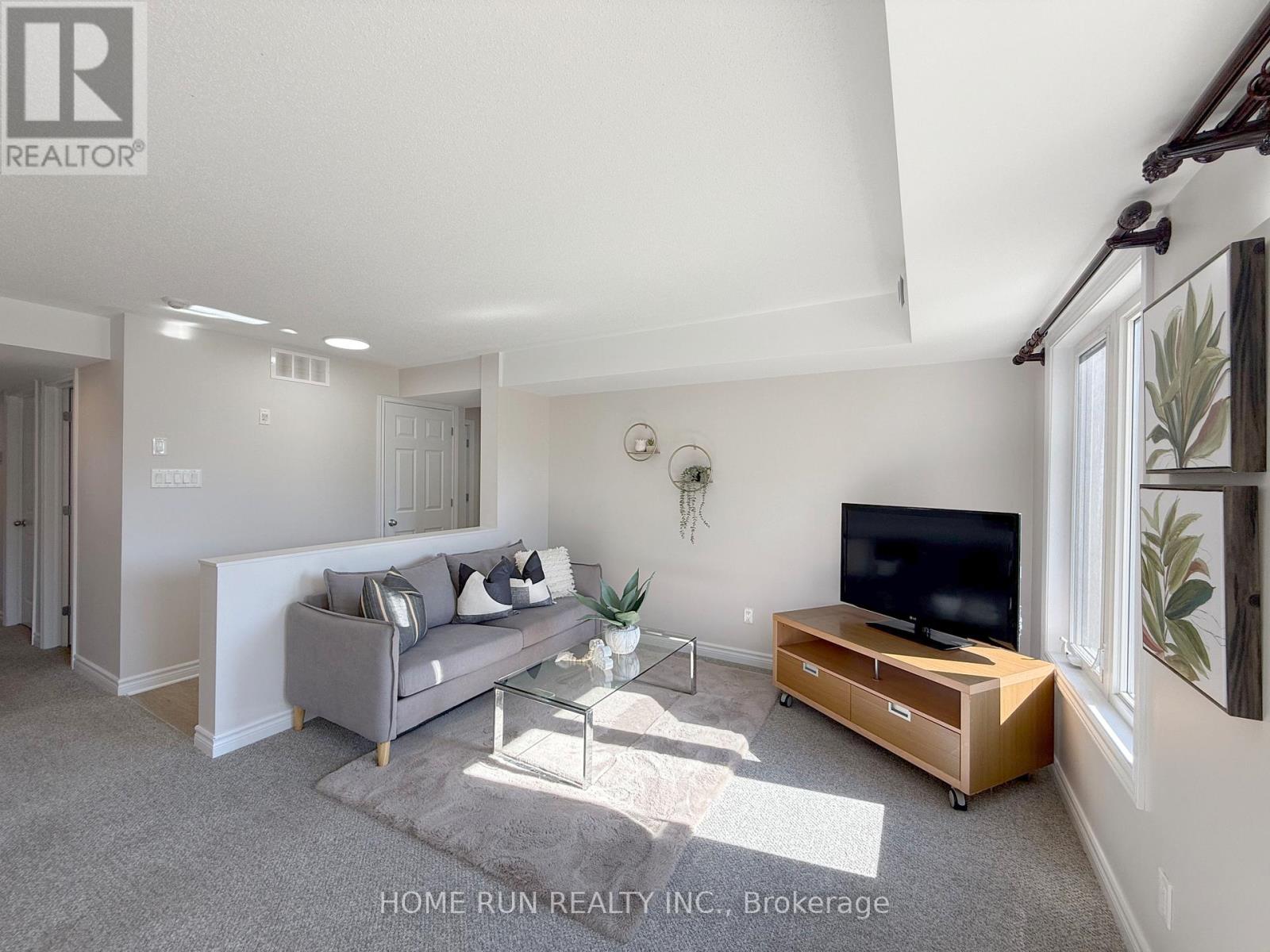 6 - 50 Barnstone Drive