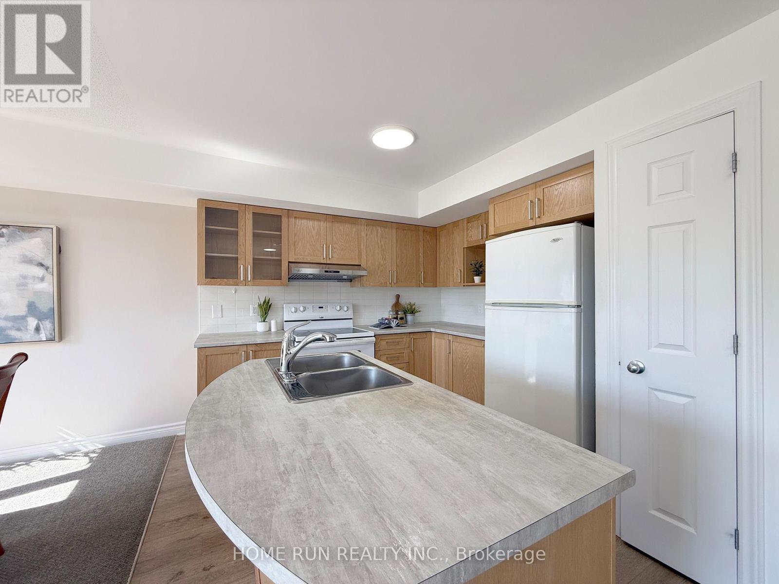 6 - 50 Barnstone Drive