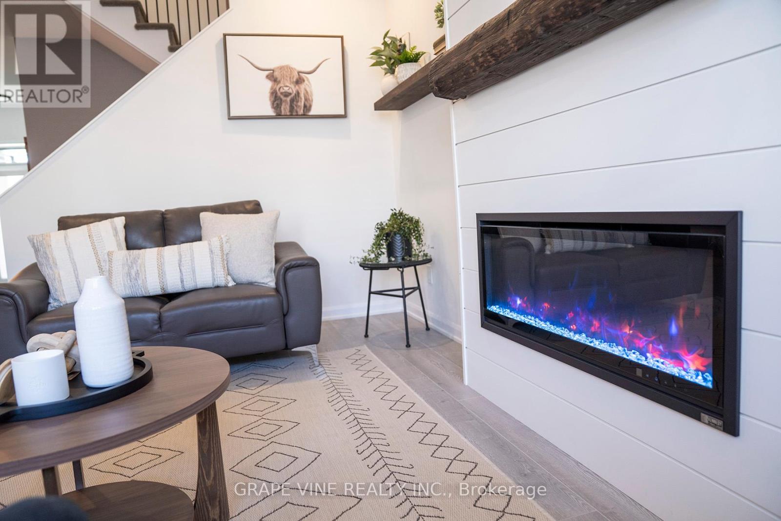 2057 Caltra Crescent