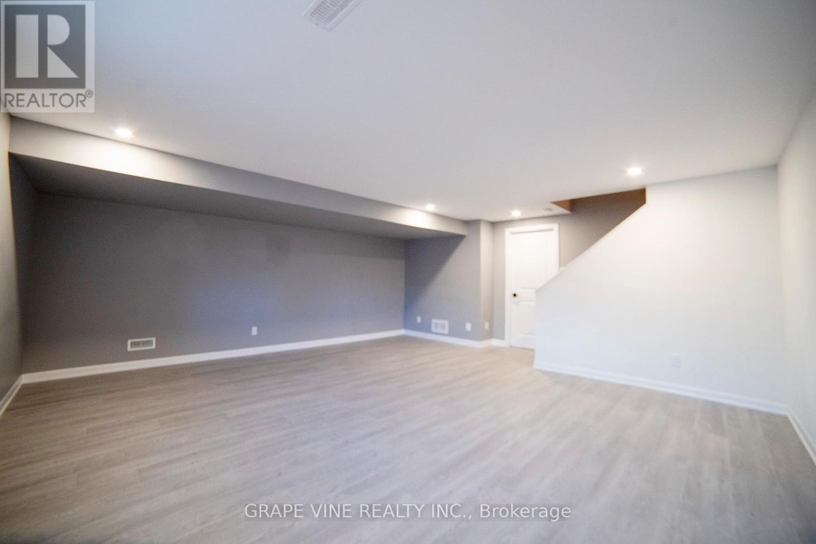 2057 Caltra Crescent