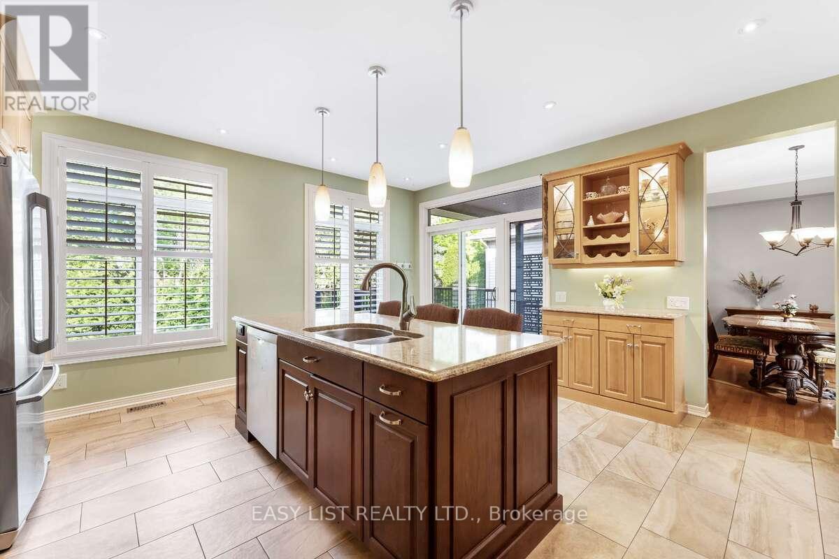 31 Forest Creek Drive