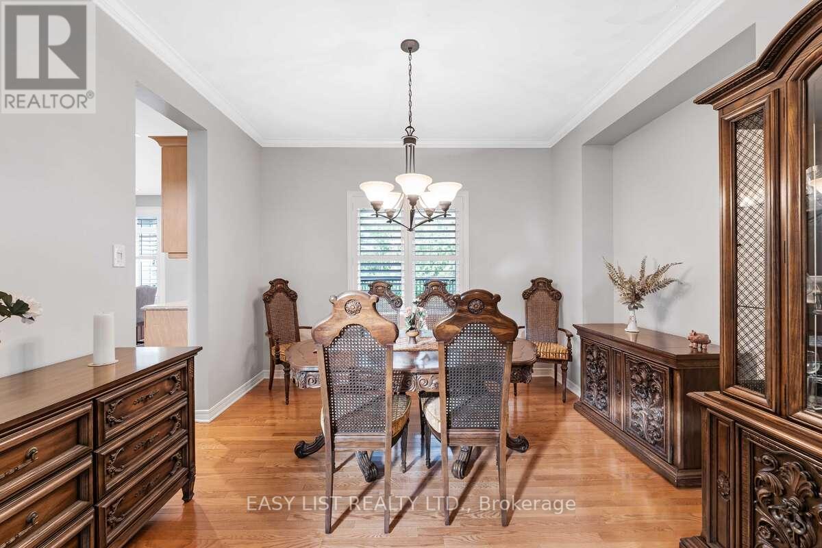 31 Forest Creek Drive