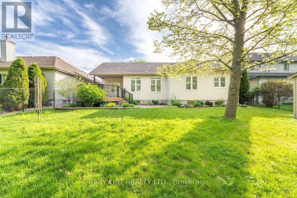 31 Forest Creek Drive