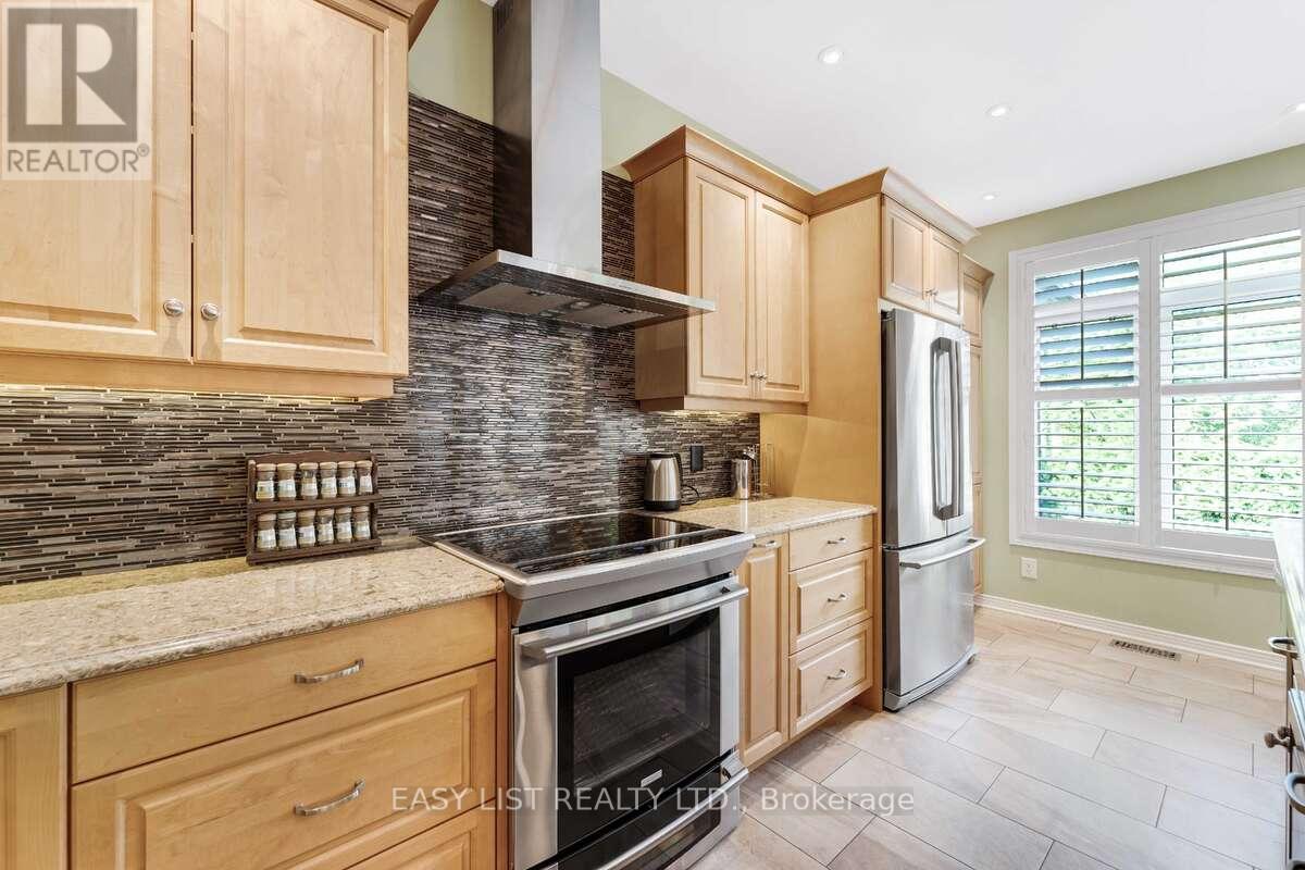 31 Forest Creek Drive