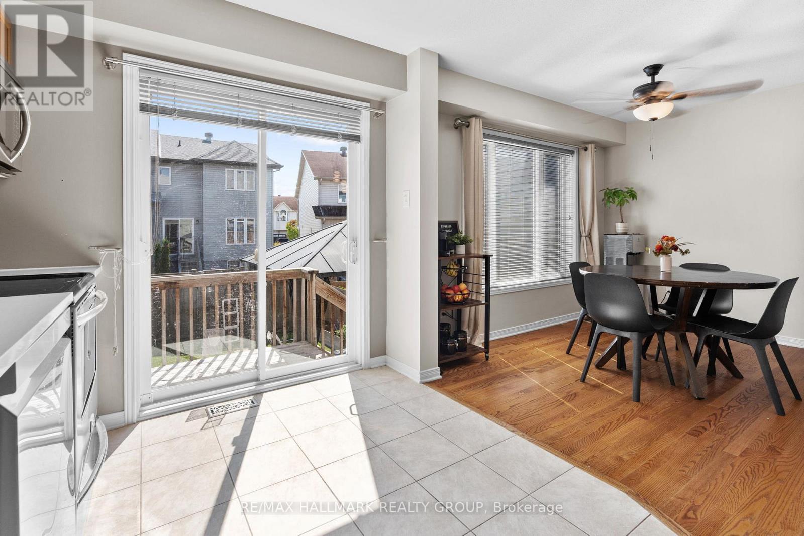 379 Rolling Meadow Crescent