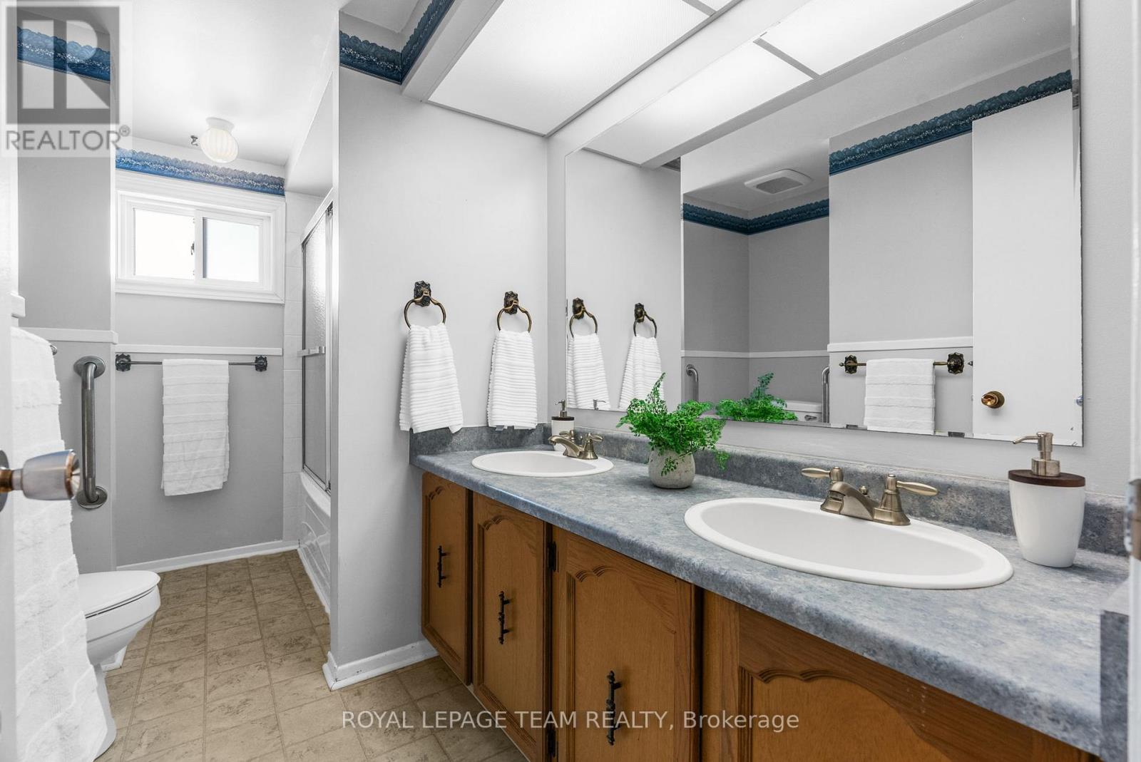 1155 Sauterne Park