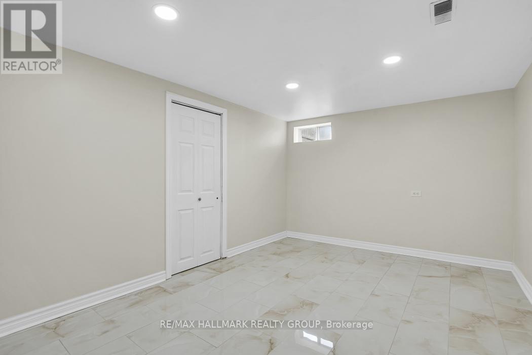 81 - 2772 Pimlico Crescent