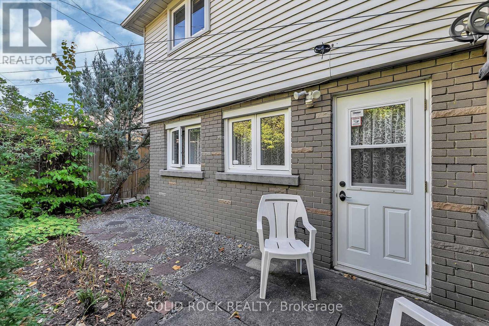 471 Tillbury Avenue
